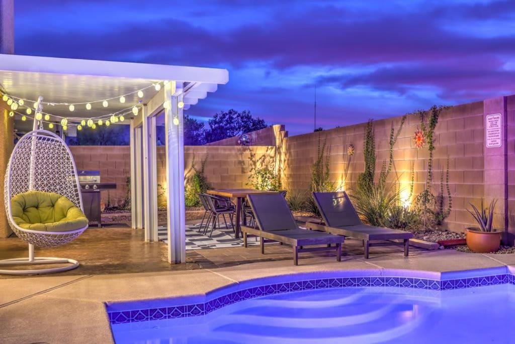 Sunset Swim - Modern Vegas Heated Pool Retreat Villa Henderson Exterior photo